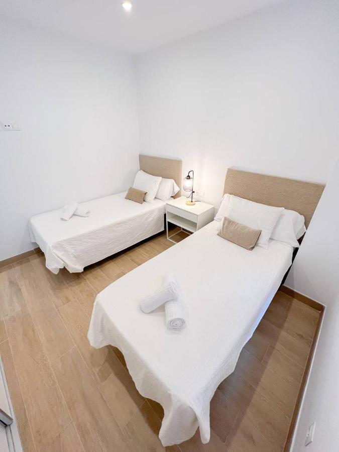 Lovely Flat Torremolinos Center 2 Bedrooms Bagian luar foto