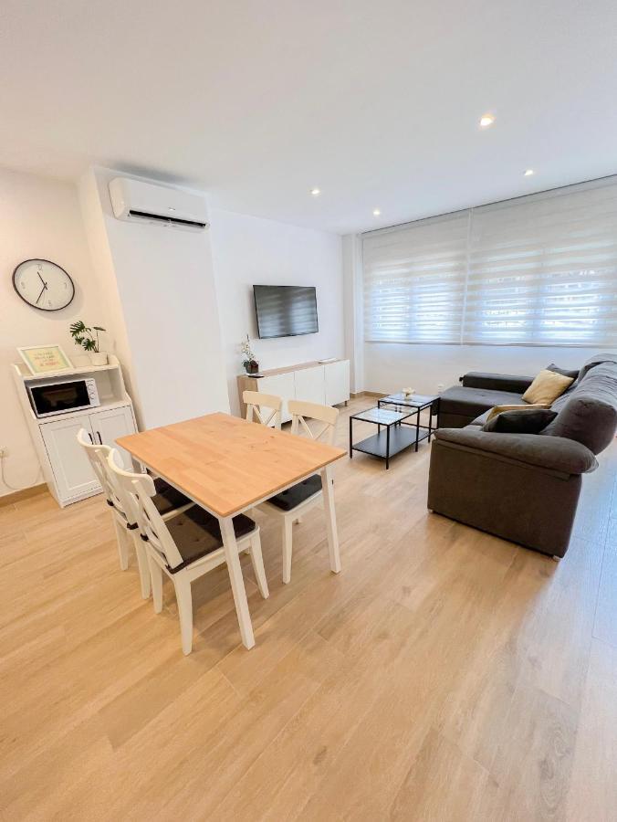 Lovely Flat Torremolinos Center 2 Bedrooms Bagian luar foto